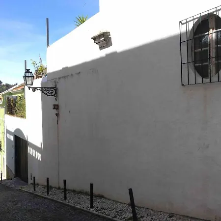 Cozy With Private Terrace 리스본