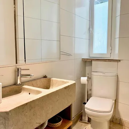 Cozy With Private Terrace *